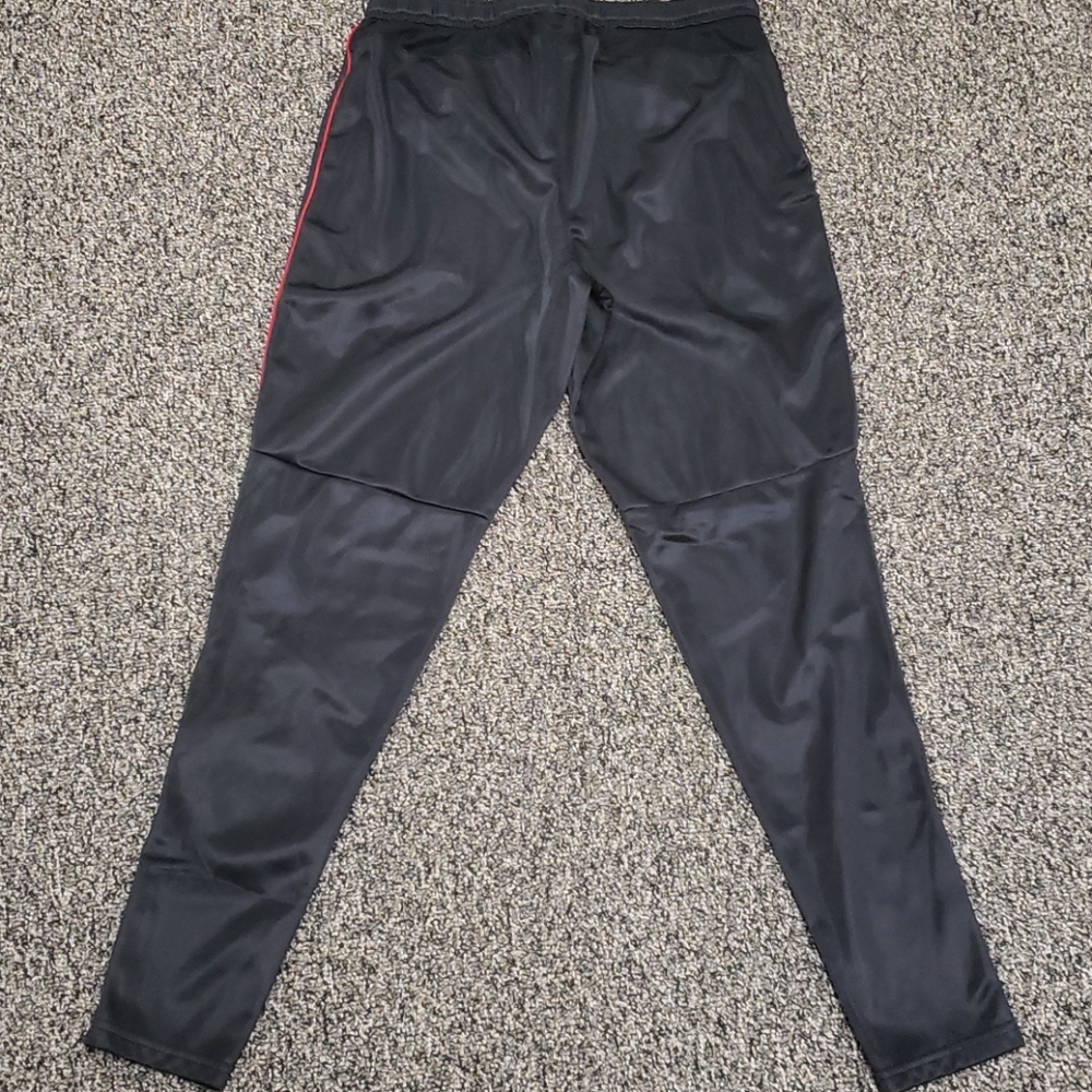 Jogging pants 👖 - Picture 3 of 4